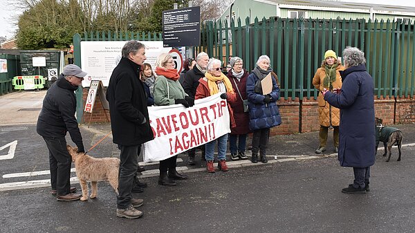 Protest in front of Alresford Tip